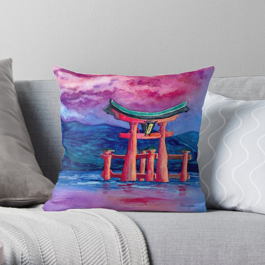 Tori-iru Japanese Shinto Gate Decorative Pillow Cover