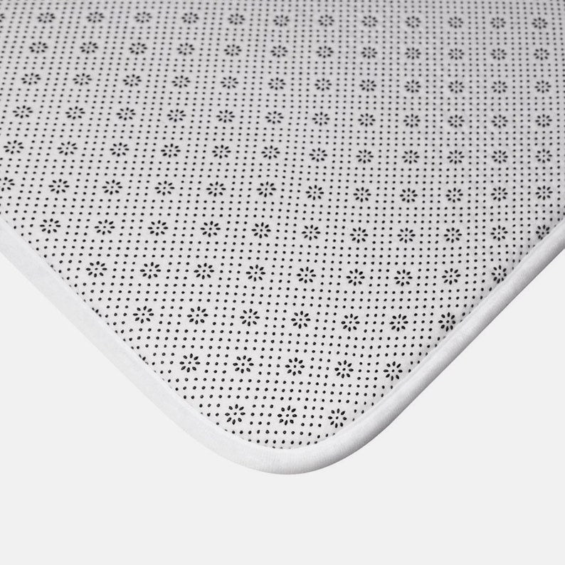 Great Blue Heron Bath Mat - Wildlife Bathroom Mats - Bird Bath Decor - Bathroom Rugs - Home Decor Brazen Design Studio Light Gray